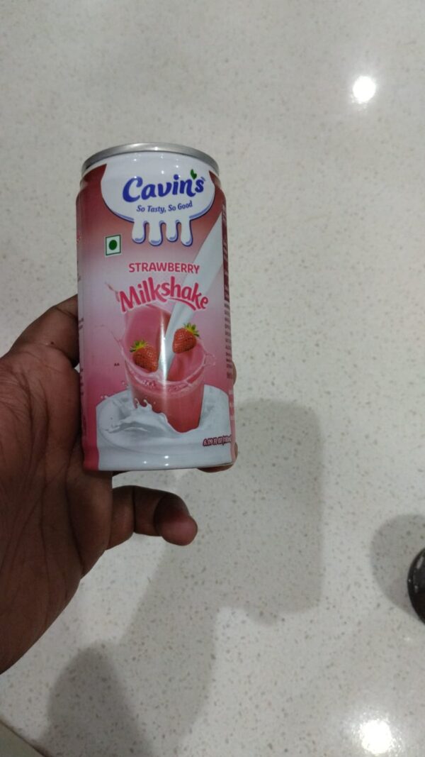 Cavin's Milkshake Strawberry 180ML CAN
