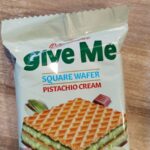 Rosso Bianco Give Me Square Pistachio Wafer 30g